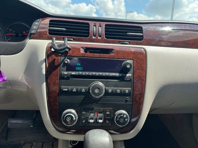 2011 Chevrolet Impala LT