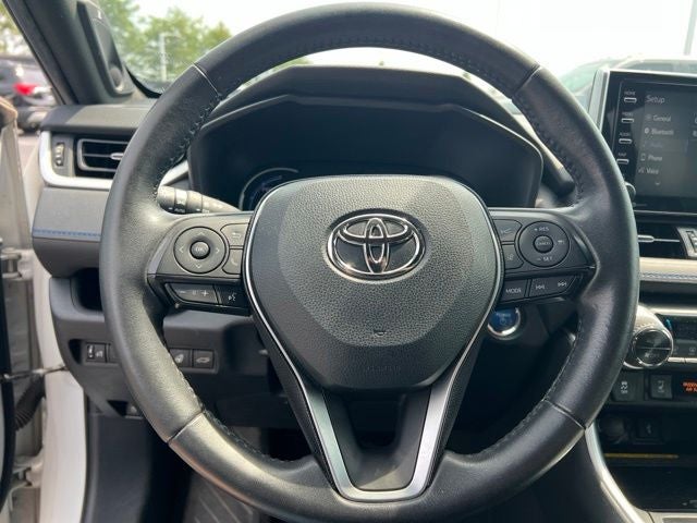 2020 Toyota RAV4 Hybrid XSE