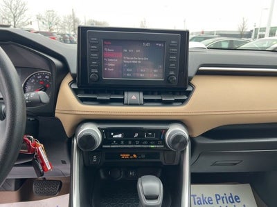 2019 Toyota RAV4 LE
