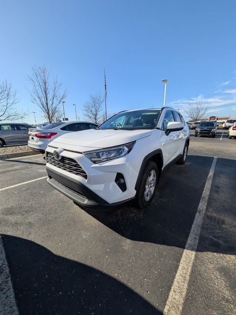 2020 Toyota RAV4 XLE
