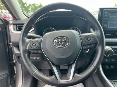 2019 Toyota RAV4 Hybrid XLE