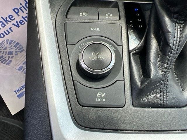 2019 Toyota RAV4 Hybrid XLE