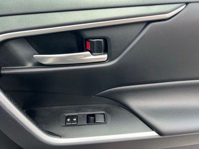 2019 Toyota RAV4 Hybrid XLE