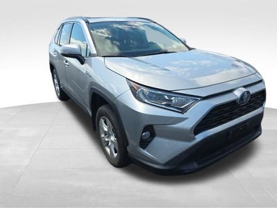 2019 Toyota RAV4 Hybrid XLE