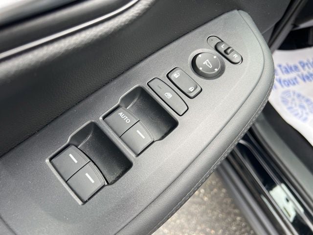 2024 Honda HR-V LX