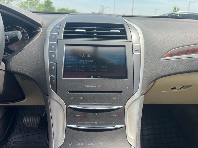 2015 Lincoln MKZ Base