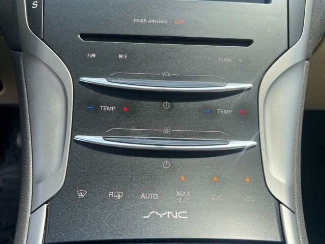 2015 Lincoln MKZ Base