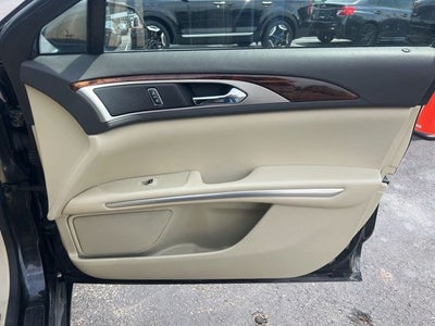 2015 Lincoln MKZ Base