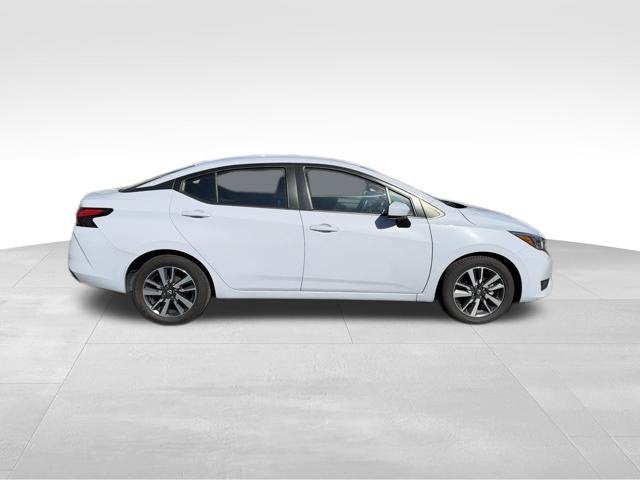 2025 Nissan Versa Sedan SV - Photo 8
