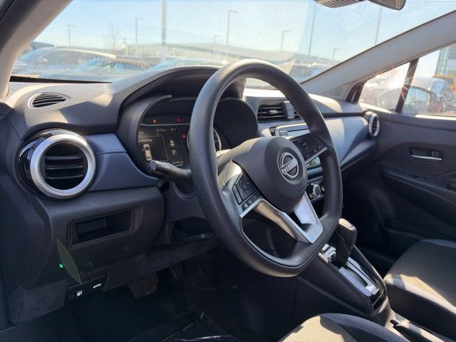 2025 Nissan Versa Sedan SV - Photo 9