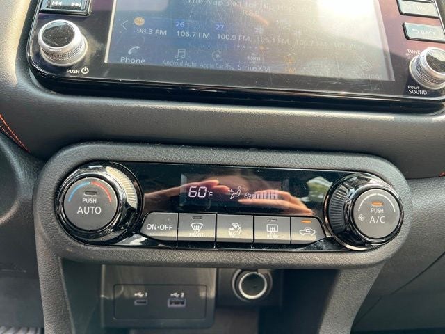 2024 Nissan Kicks SR