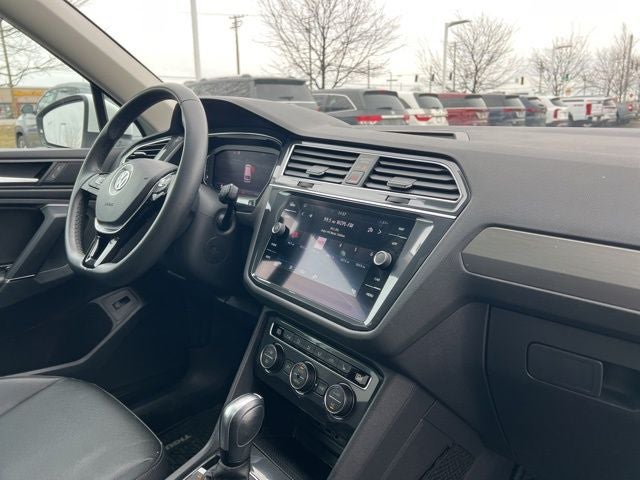 2020 Volkswagen Tiguan 2.0T SEL