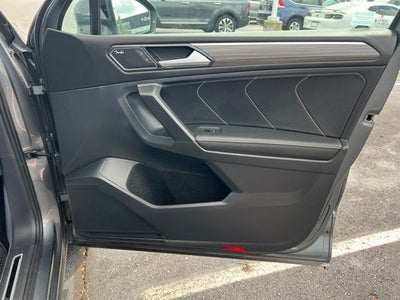 2023 Volkswagen Tiguan 2.0T SEL R-Line