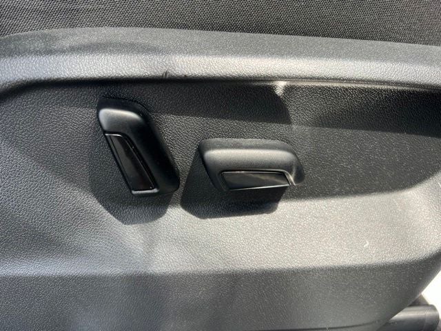 2023 Volkswagen Tiguan 2.0T SEL R-Line