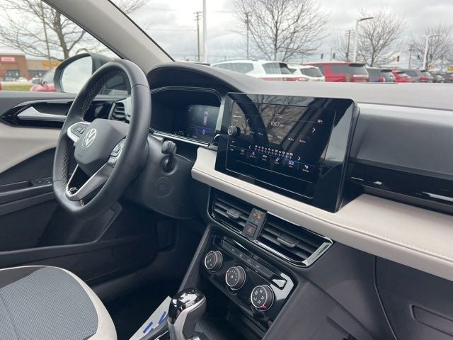 2025 Volkswagen Taos 1.5T S