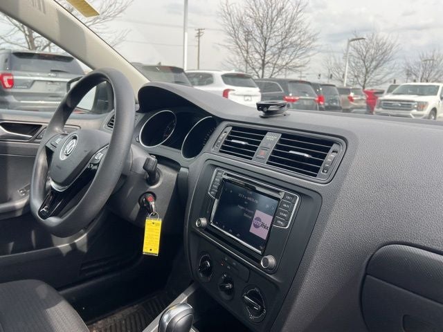 2016 Volkswagen Jetta 1.4T S w/Technology