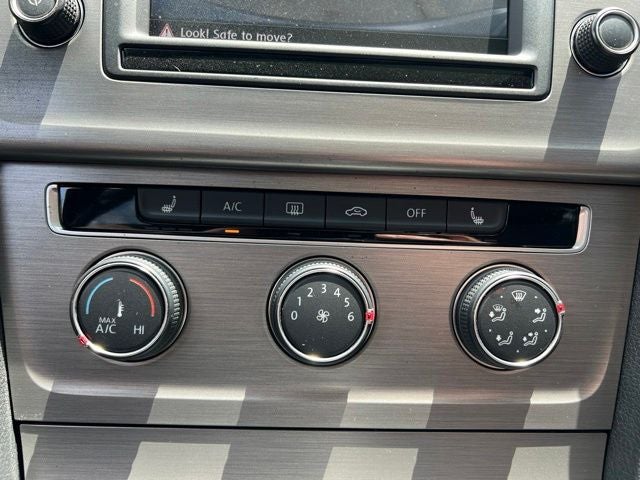 2017 Volkswagen Golf SportWagen SE