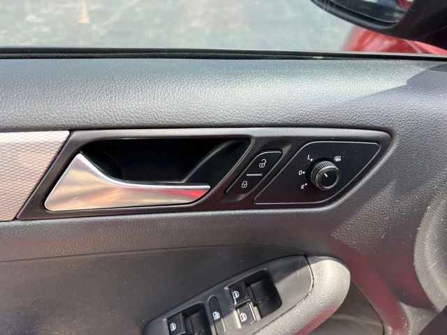 2015 Volkswagen Jetta 1.8T SE
