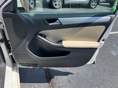 2012 Volkswagen Jetta SEL 2.5