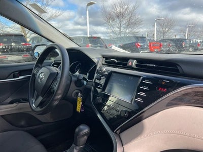 2018 Toyota Camry LE