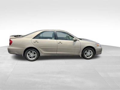 2004 Toyota Camry LE