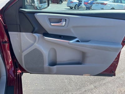 2016 Toyota Camry LE