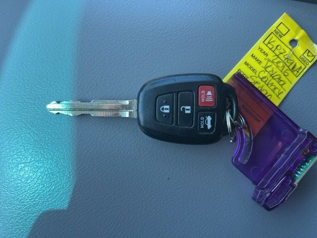 2016 Toyota Camry LE
