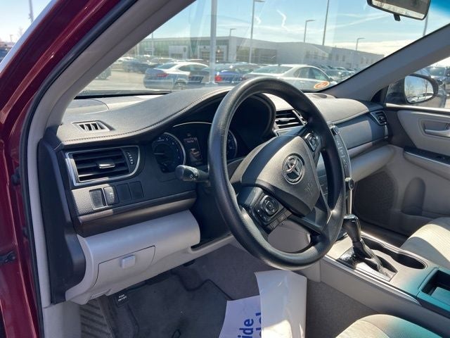 2016 Toyota Camry LE