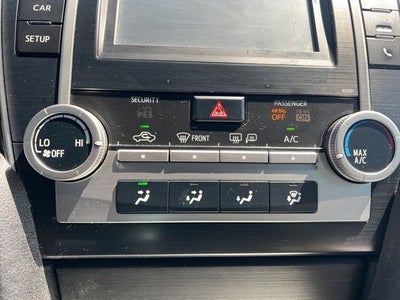 2014 Toyota Camry SE