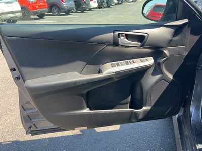 2014 Toyota Camry SE