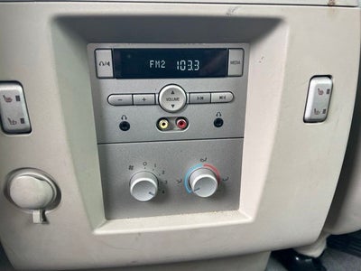 2009 Lincoln Navigator Base