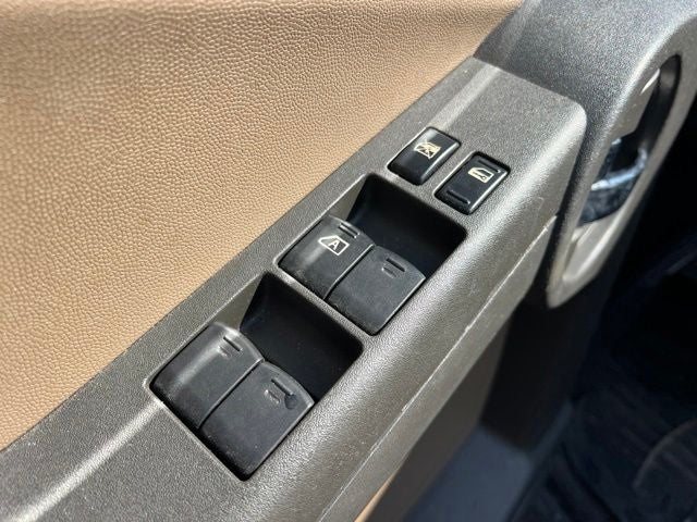 2005 Nissan Xterra S