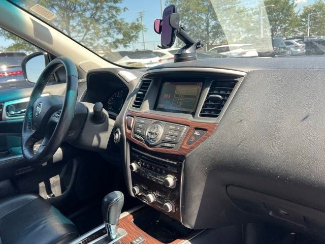 2014 Nissan Pathfinder SL
