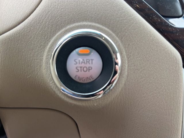 2014 Nissan Pathfinder Platinum