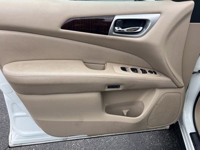 2014 Nissan Pathfinder Platinum