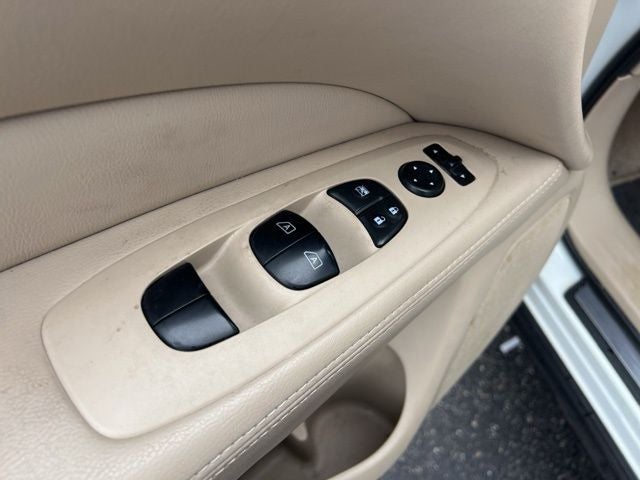 2014 Nissan Pathfinder Platinum