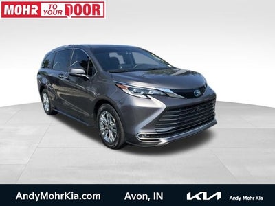 2022 Toyota Sienna Platinum 7 Passenger