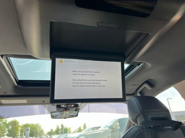 2022 Toyota Sienna Platinum 7 Passenger