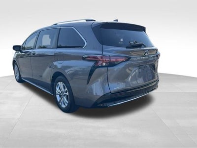 2022 Toyota Sienna Platinum 7 Passenger