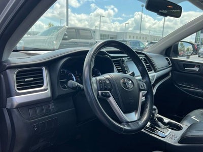 2014 Toyota Highlander XLE V6