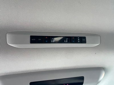 2025 Toyota Sienna XLE 8 Passenger