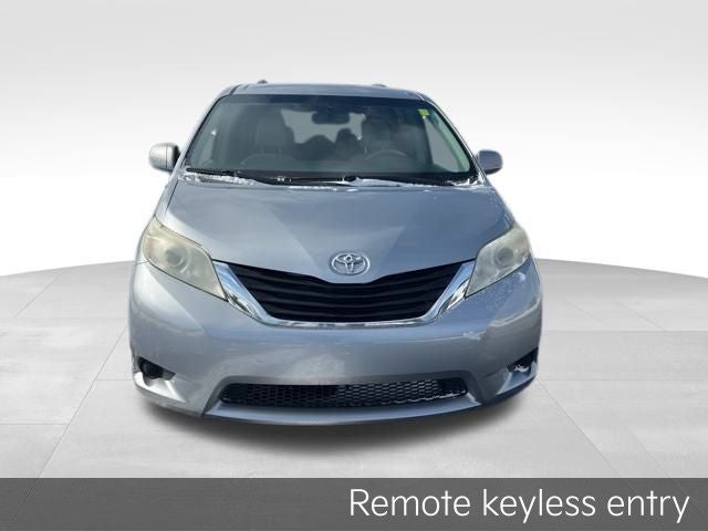2011 Toyota Sienna Base