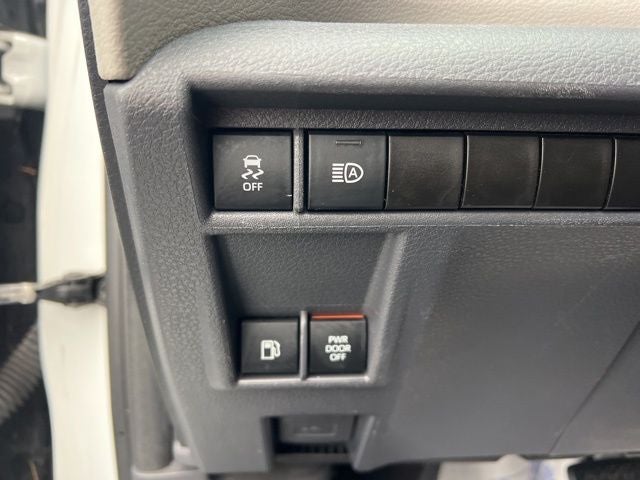 2021 Toyota Sienna LE 8 Passenger