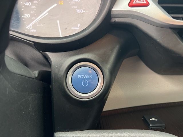 2021 Toyota Sienna LE 8 Passenger