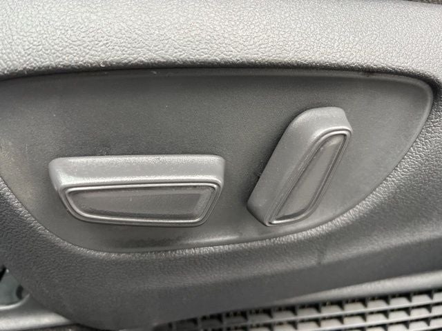 2021 Toyota Sienna LE 8 Passenger