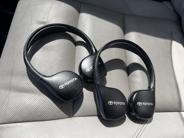 2015 Toyota Sienna Limited Premium 7 Passenger