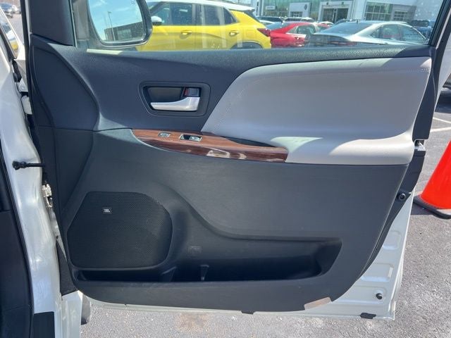 2015 Toyota Sienna Limited Premium 7 Passenger