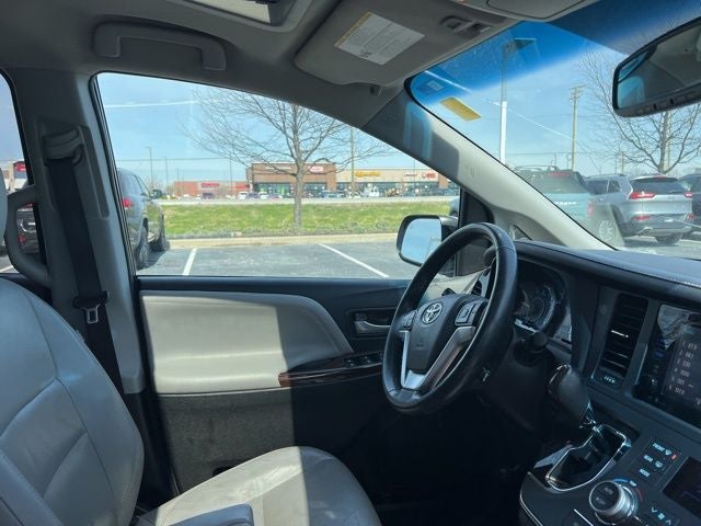2015 Toyota Sienna Limited Premium 7 Passenger
