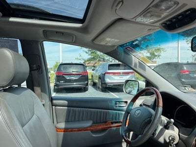 2008 Toyota Sienna XLE
