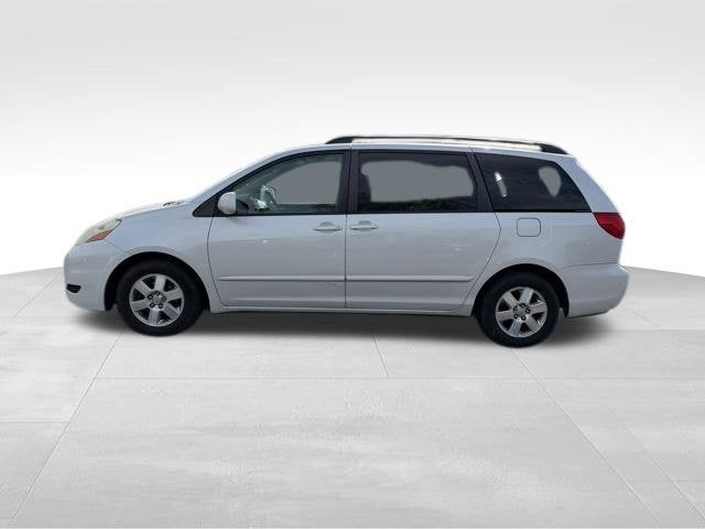 2008 Toyota Sienna XLE